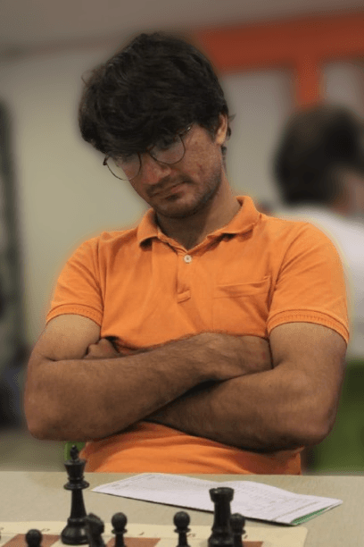 Huzaifa Naveed - Chess Coach